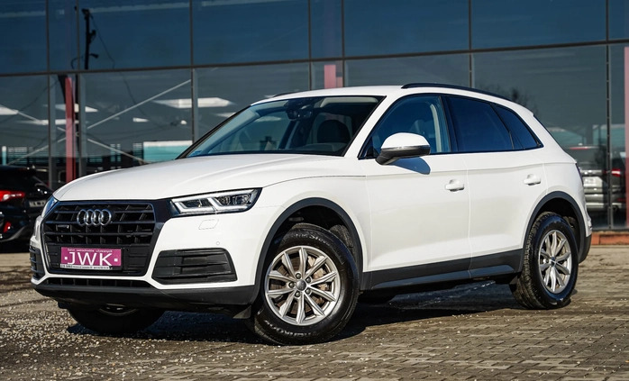 Audi Q5 cena 159900 przebieg: 80000, rok produkcji 2020 z Korsze małe 667